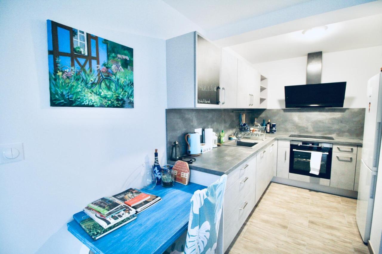 Appartement Domaine BOHN Blue Winehouse à Reichsfeld Extérieur photo